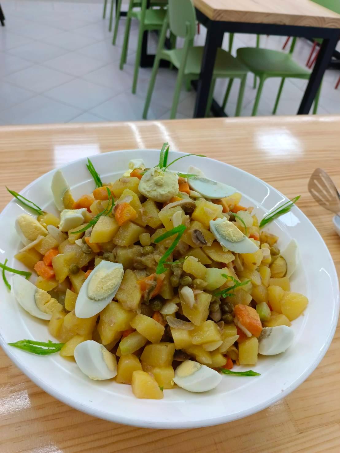 伙食