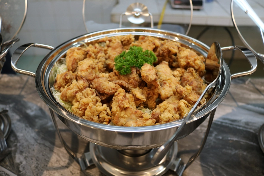 伙食