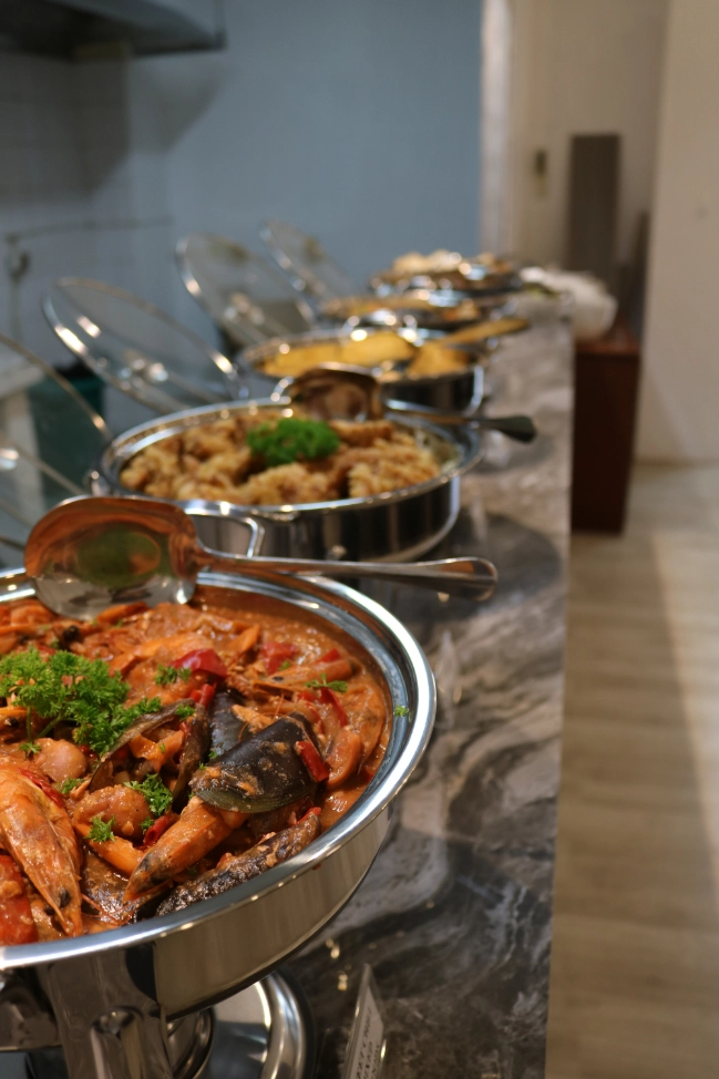 伙食