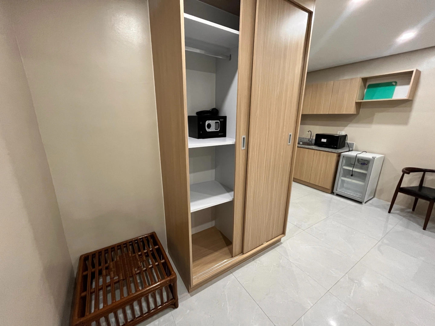 校外飯店