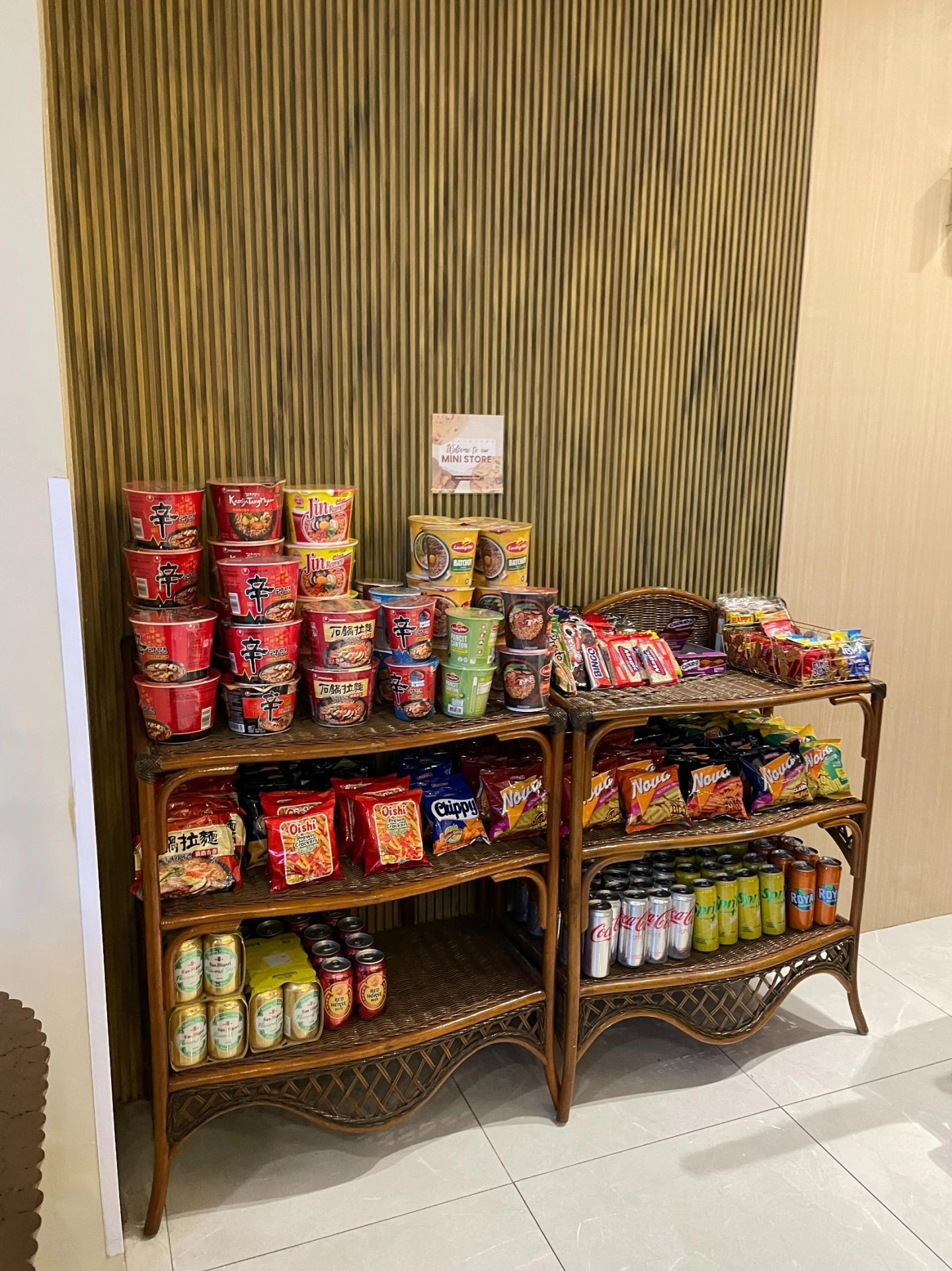 校外飯店