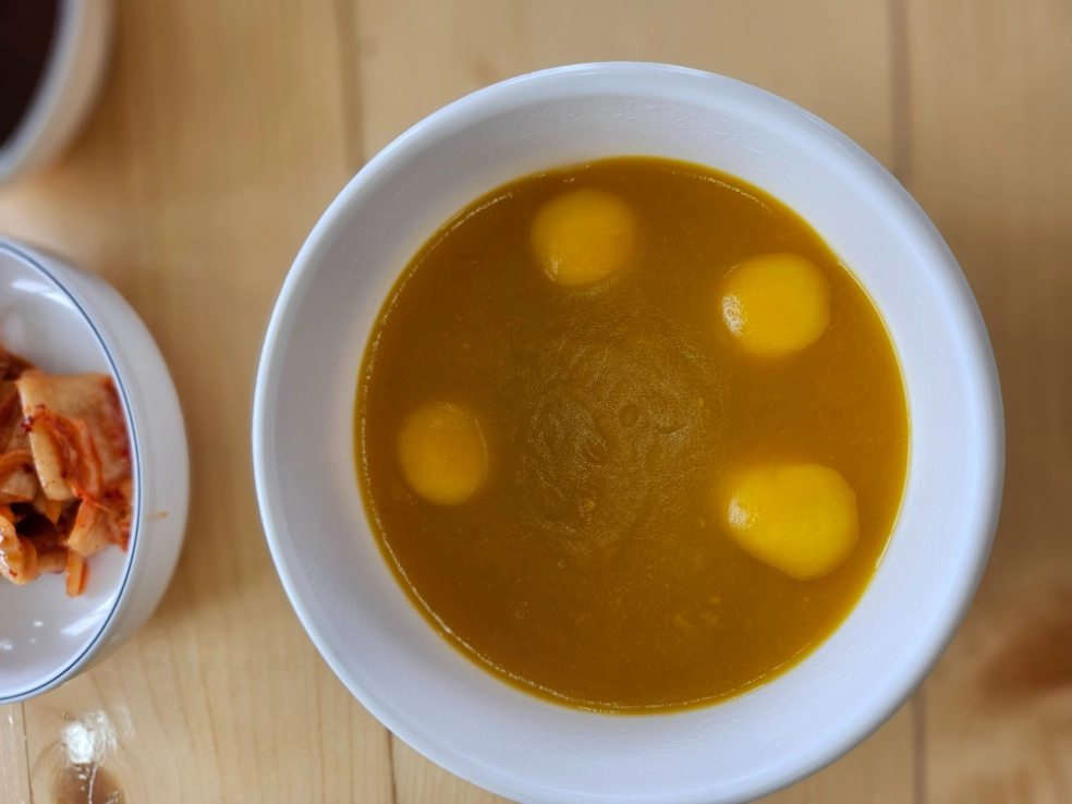 MONOL SPARTA餐食