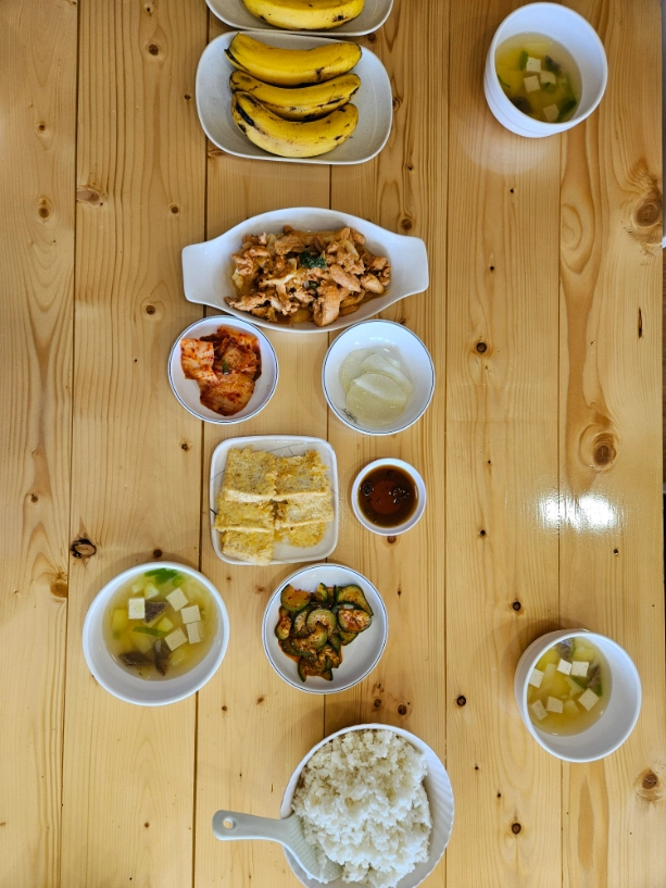 MONOL SPARTA餐食