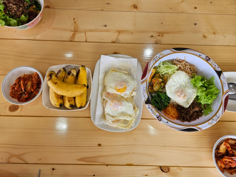 MONOL SPARTA餐食
