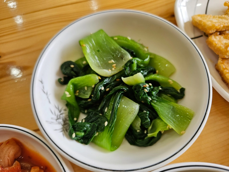 MONOL SPARTA餐食