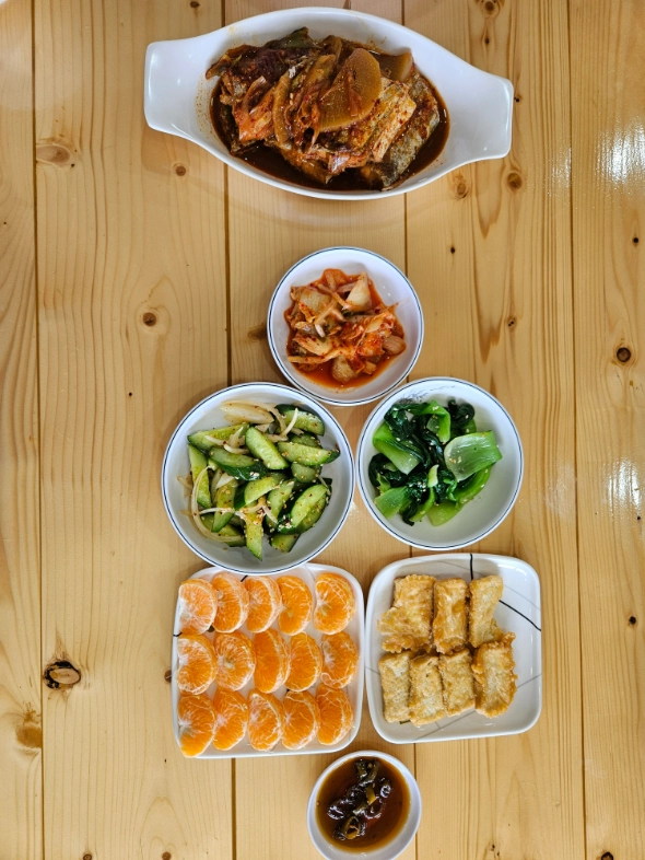 MONOL SPARTA餐食