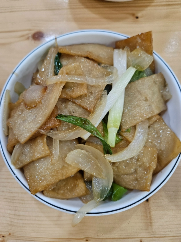 MONOL SPARTA餐食