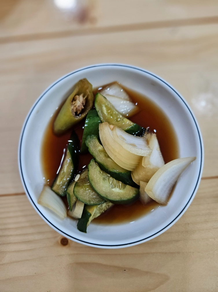 MONOL SPARTA餐食