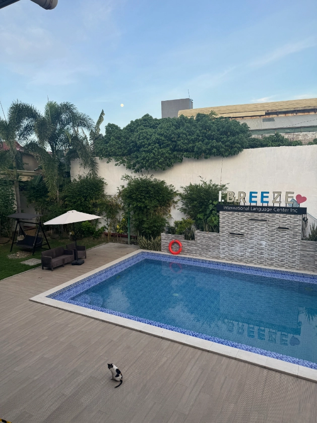 泳池