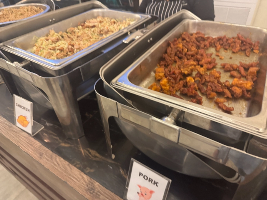 學校餐食相關照片