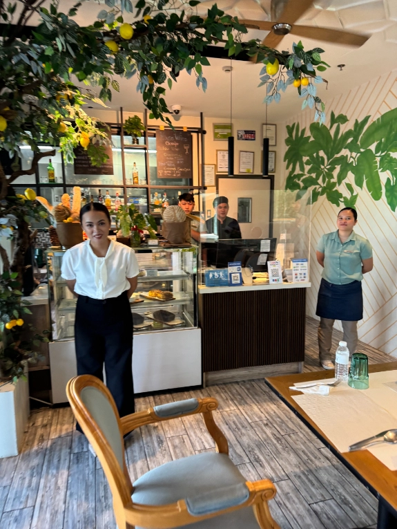 校外宿舍餐廳