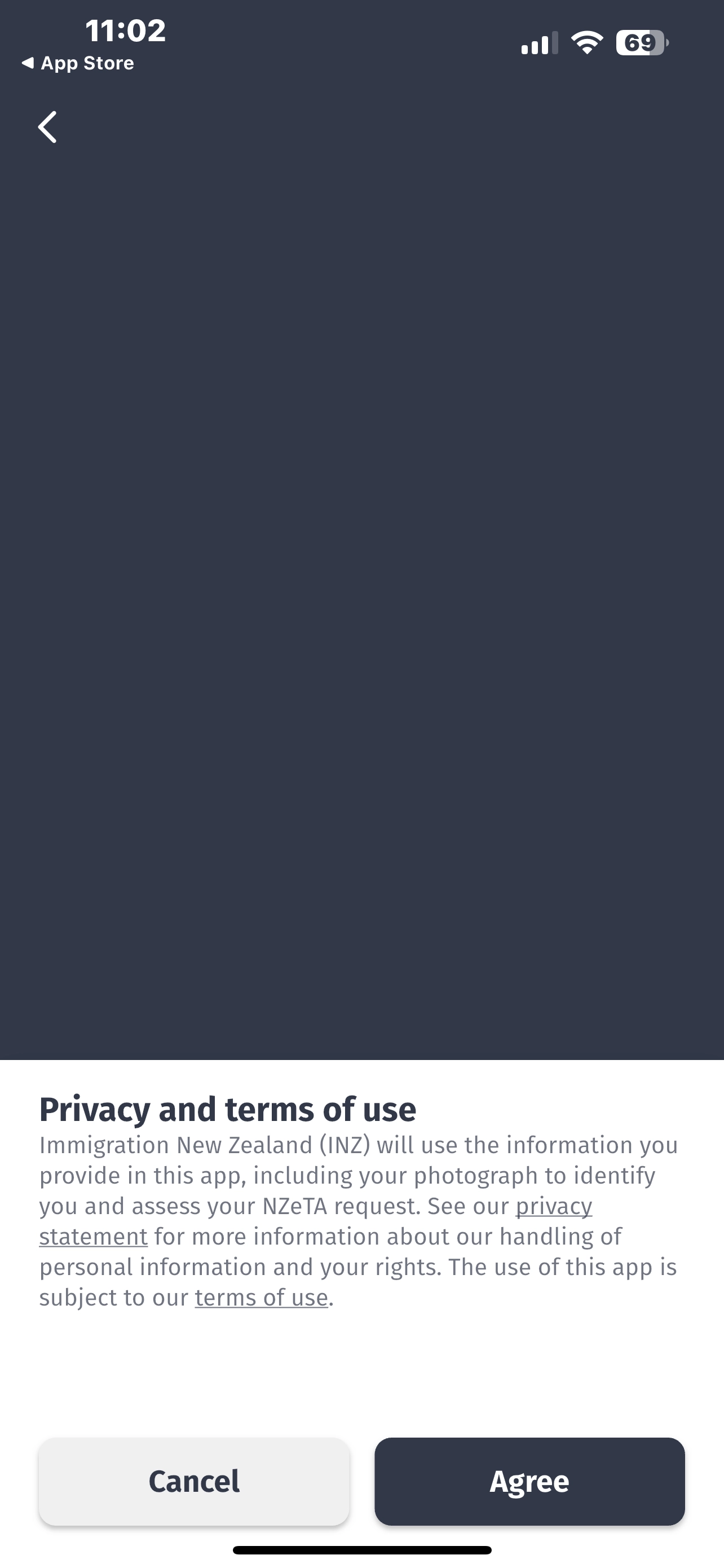 閱讀並同意隱私政策與條款，點選Agree。